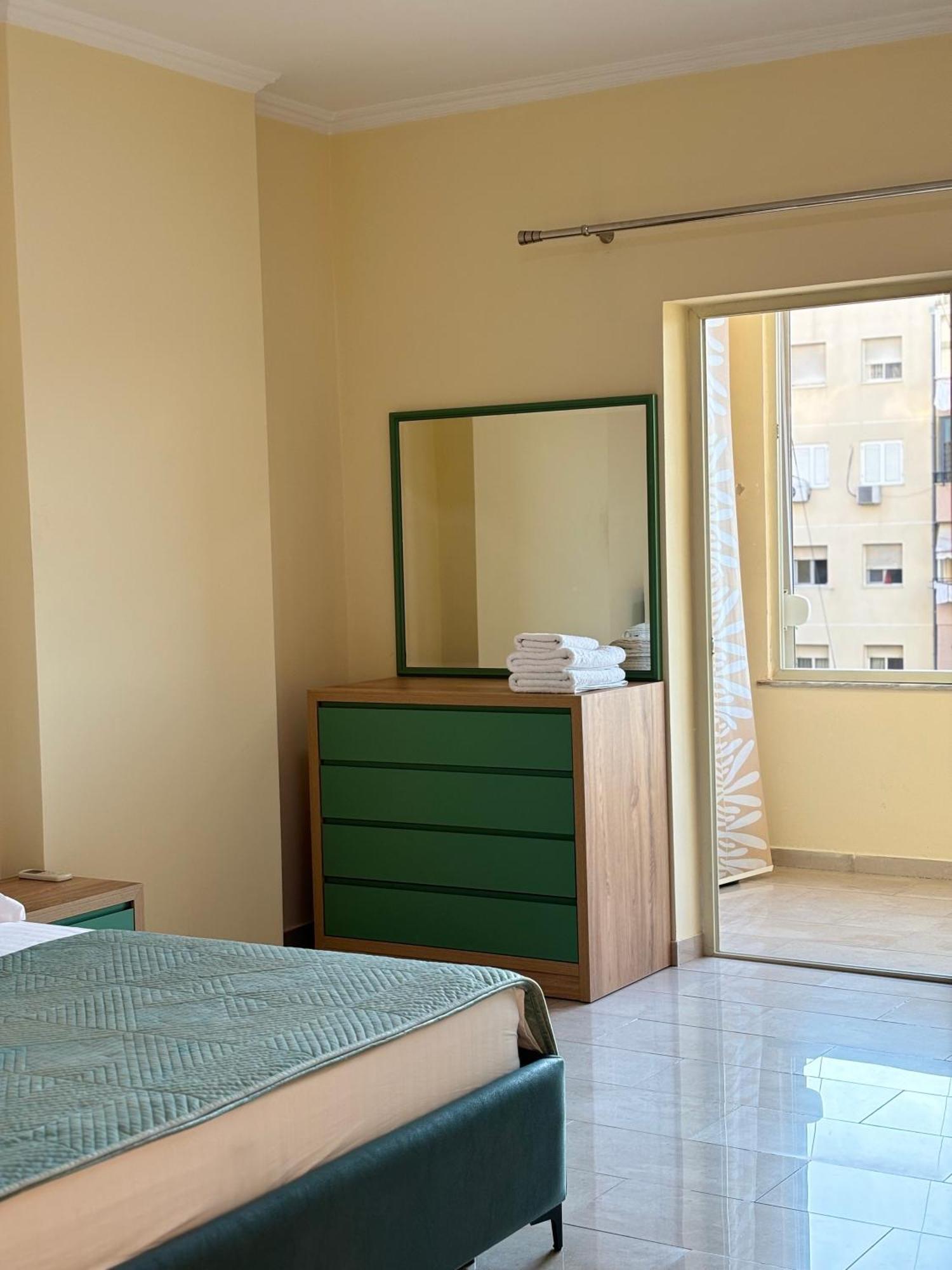 Tam 2Bdr Center Taiwan Apartment Tiranë Ngoại thất bức ảnh
