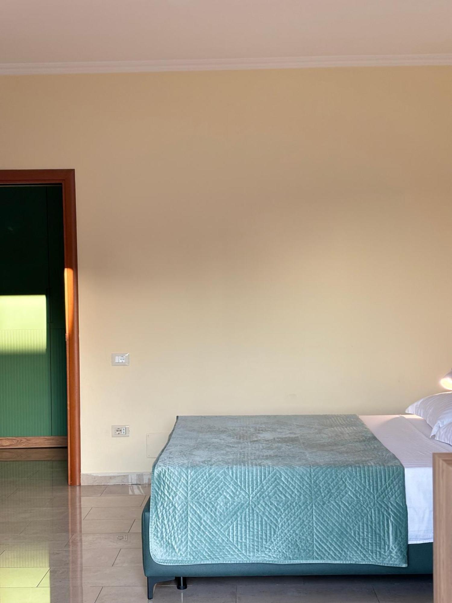 Tam 2Bdr Center Taiwan Apartment Tiranë Ngoại thất bức ảnh